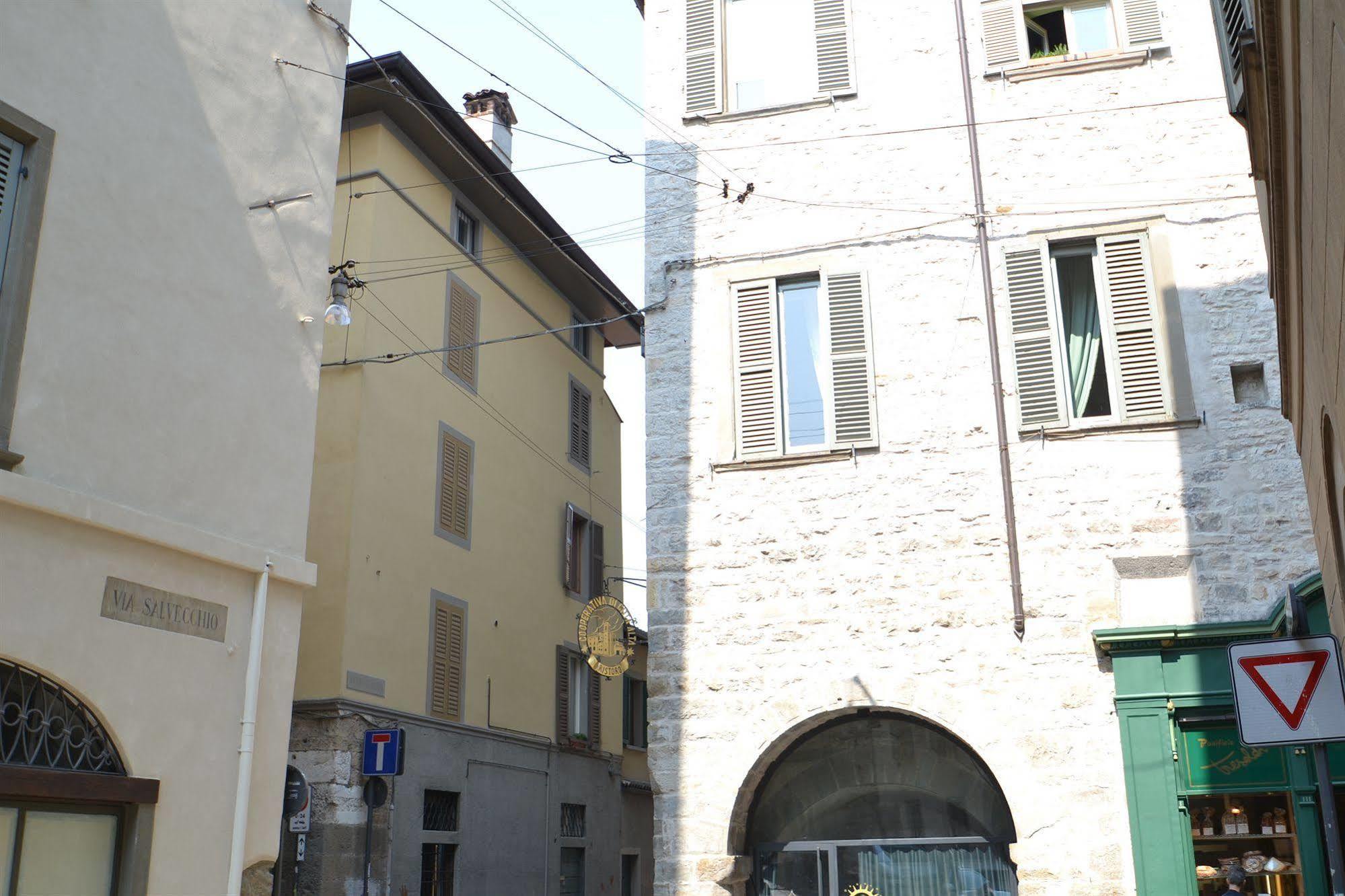 Guesthouse Alba Citta Alta Bergamo Exterior photo